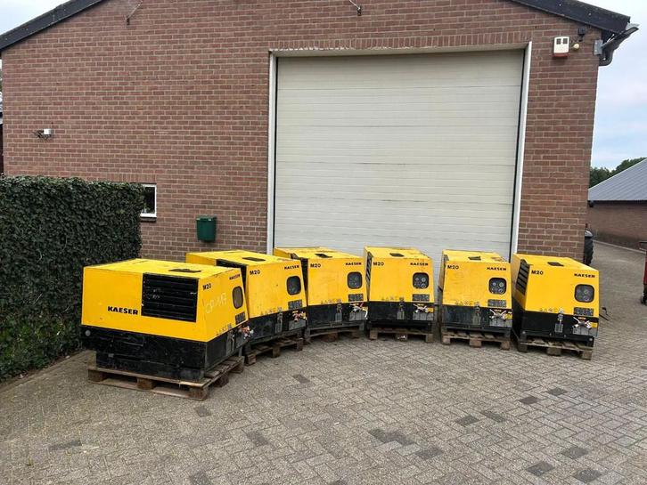 Kaeser M20 Compressoren Low Hours! Kubota (bj 2019), Zakelijke goederen, Machines en Bouw | Pompen en Compressoren