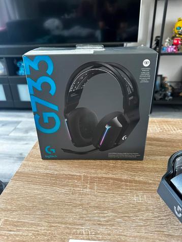 Logitech G 733 Lightspeed RGB draadloze headset beschikbaar voor biedingen