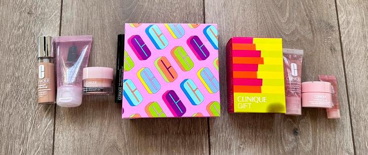 2 Nieuwe Huidverzorgingssetjes van Clinique, Sieraden, Tassen en Uiterlijk, Uiterlijk | Gezichtsverzorging, Nieuw, Verzorging