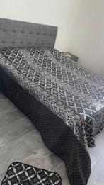 Prachtige bedsprei met kussenslopen - nieuw, Ophalen of Verzenden, Nieuw, Tweepersoons, Dekbedovertrek