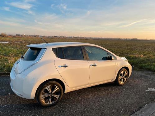 Nissan Leaf Tekna Full Option Business model Bose & Leer, Auto's, Nissan, Particulier, Leaf, Elektrisch, Hatchback, Automaat, Origineel Nederlands