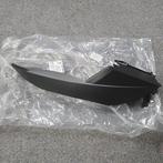 NIEUW Peugeot Speedfight 4 zijkap rechts matgrijs 77233212, Fietsen en Brommers, Ophalen of Verzenden, Nieuw, Kap, Peugeot