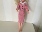 Vintage barbie Sindy pakje, Verzamelen, Poppen, Ophalen of Verzenden, Zo goed als nieuw, Kleertjes