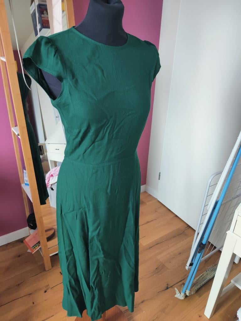Reformation Dress, Ophalen of Verzenden, Zo goed als nieuw, Maat 38/40 (M), Overige typen