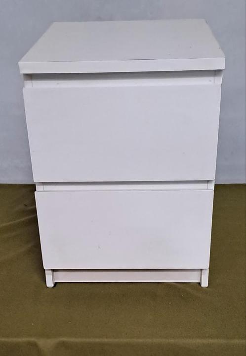 Ikea Malm ladenkast 2 laden, Huis en Inrichting, Slaapkamer | Nachtkastjes, Gebruikt, 55 tot 70 cm, Minder dan 45 cm, Hout, Ophalen