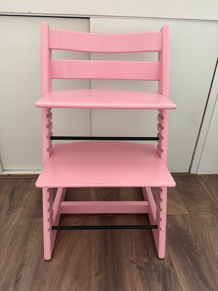 Stokke Tripp Trapp Stoel - Roze, Kinderen en Baby's, Kinderstoelen, Gebruikt, Meegroeistoel, Aanschuifbaar, Ophalen of Verzenden