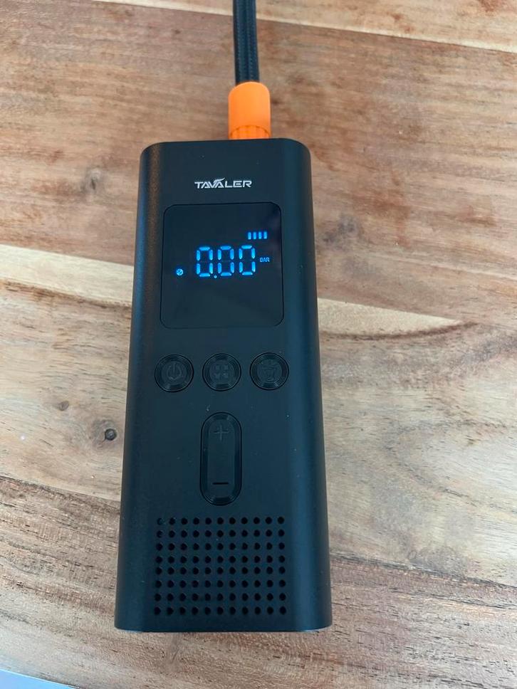 Elektrische Fietspomp - Compact & Krachtig, Fietsen en Brommers, Fietsaccessoires | Fietspompen, Nieuw, Drukmeter, Elektrisch