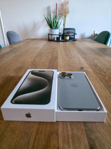 iPhone 15 Pro Max 256GB | Natural Titanium | Als Nieuw!! beschikbaar voor biedingen