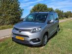 Toyota ProAce City 1.2 Turbo Professional 130pk Aut 2021, Auto's, Stof, 74 €/maand, Zwart, 1200 kg