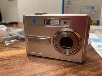 Digitale compact camera Konica Minolta Dimage E500 beschikbaar voor biedingen