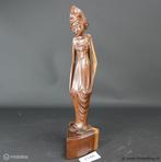 Online Veiling: In teakhout gesneden Indisch beeld