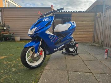 Gezocht !!! Minarelli spullen / aerox /70cc/mhr/polini/ beschikbaar voor biedingen