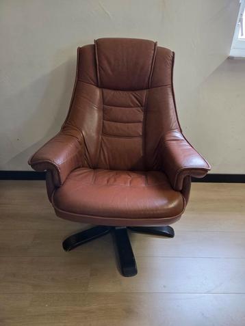 Cognac lederen fauteuil  beschikbaar voor biedingen