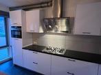 Complete Tulp keuken, Granieten aanrechtblad, Huis en Inrichting, Keuken | Complete keukens, Ophalen, Gebruikt, Wit, Hoekkeuken