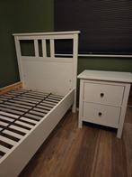 IKEA HEMNES bed met nachtkastje - Wit, Huis en Inrichting, Ophalen, 90 cm, Eenpersoons, Wit
