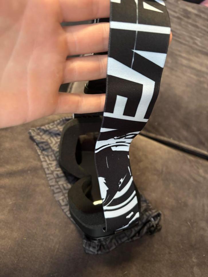 Nieuwe Raven Cross Bril - Getint Glas, Fietsen en Brommers, Brommers | Crossbrommers, Nieuw, Overige merken, Ophalen