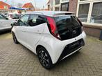 Toyota Aygo 1.0 VVT-i X-PLAY AUTOMAAT|CARPLAY/CAMERA | TEAM/, Te koop, Geïmporteerd, Benzine, 4 stoelen