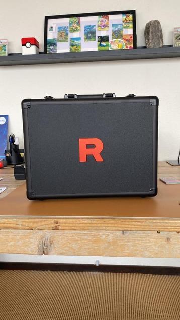 The Glory of Team Rocket – Attache Case (Factory sealed) beschikbaar voor biedingen