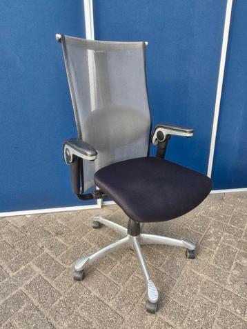HAG H09 bureaustoelen ( diverse soorten) directie / 24 uurs  beschikbaar voor biedingen