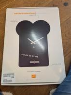 Leuke Wandklok met krijtbord - Nieuw in doos!, Huis en Inrichting, Woonaccessoires | Klokken, Wandklok, Nieuw, Ophalen of Verzenden