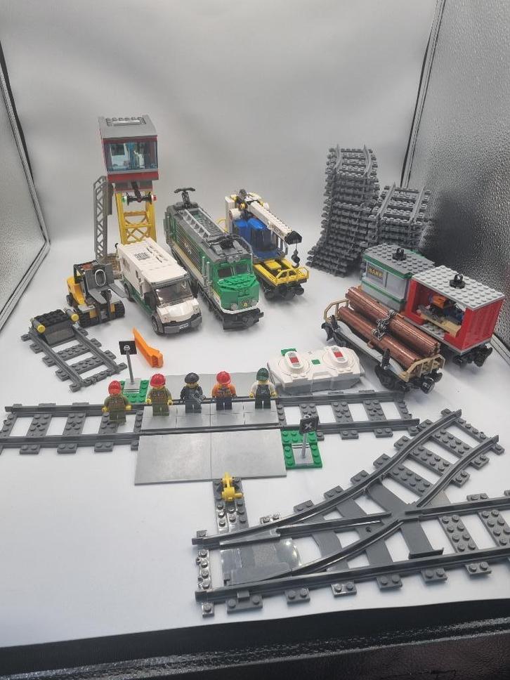 Lego City 60198 Cargo Train, Kinderen en Baby's, Speelgoed | Duplo en Lego, Zo goed als nieuw, Lego, Complete set, Ophalen of Verzenden