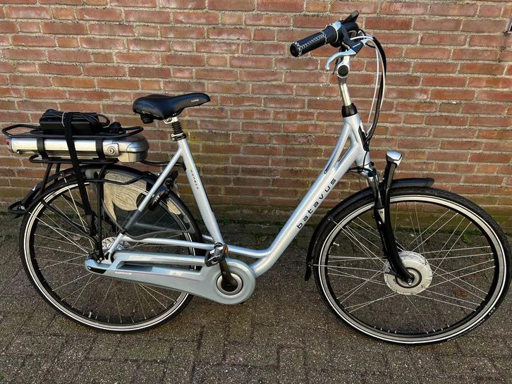 Electrische batavus monaco fiets, Fietsen en Brommers, Fietsen | Dames | Moederfietsen, Zo goed als nieuw, Batavus, 53 tot 56 cm
