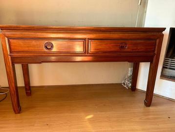 Dressoir beschikbaar voor biedingen