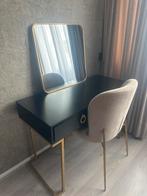 Moderne kaptafel met spiegel en stoel, Metaal of Aluminium, 100 tot 150 cm, Zo goed als nieuw, 50 tot 100 cm