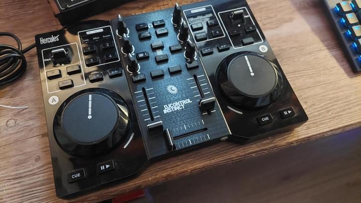 Hercules DJControl Instinct, Muziek en Instrumenten, Dj-sets en Draaitafels, Gebruikt, Dj-set, Overige merken, Ophalen of Verzenden