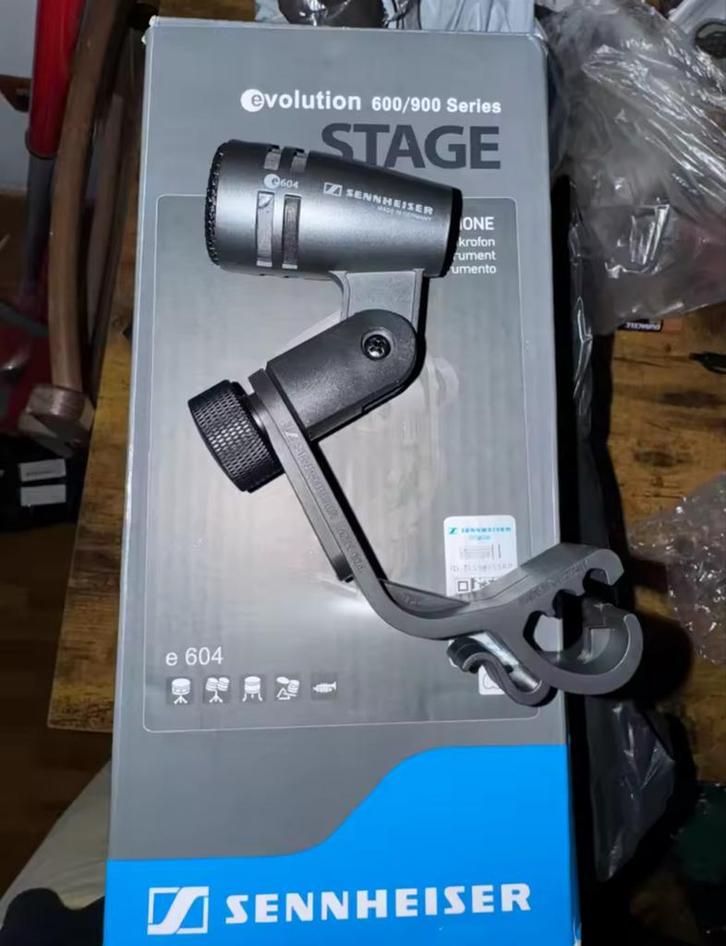 Sennheiser e604 Instrument Microfoon - Nieuwstaat, Muziek en Instrumenten, Microfoons, Zo goed als nieuw, Instrumentmicrofoon