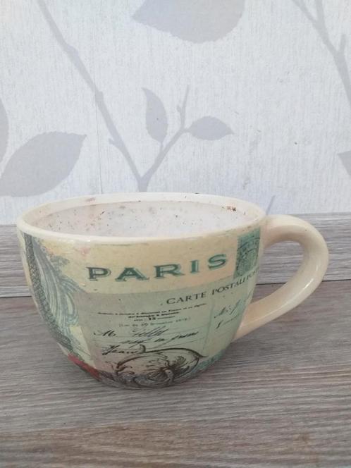 Bloempotje Paris, Tuin en Terras, Bloempotten, Gebruikt, Aardewerk, Binnen, Minder dan 40 cm, Minder dan 25 cm, Rond, Ophalen of Verzenden