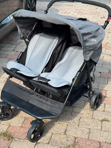 Nieuwe CooBaby Tweeling Kinderwagen beschikbaar voor biedingen