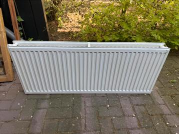 Radiator 120*50 gratis af te halen beschikbaar voor biedingen