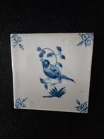Tichelaar makkum tegel - Vogel, Ophalen of Verzenden