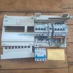 Meterkast, 12 modules, 2 x aardlek, 2 x 3 groepen, Doe-het-zelf en Verbouw, Ophalen of Verzenden, Overige typen