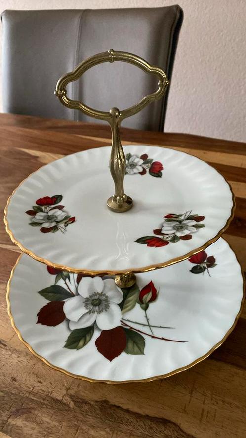 <Vintage Etagere met mooie bloemen -goudrand>, Huis en Inrichting, Woonaccessoires | Etagères, Zo goed als nieuw, Ophalen of Verzenden