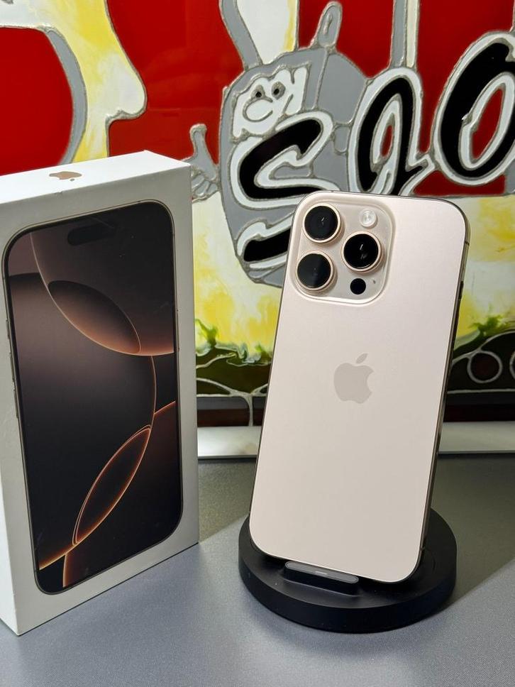 Apple iPhone 16 Pro 256GB Desert Titanium Zo Goed Als Nieuw, Telecommunicatie, Mobiele telefoons | Apple iPhone, Zo goed als nieuw