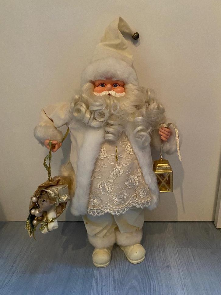 Staande- en zittende kerstman wit, Diversen, Kerst, Gebruikt, Ophalen