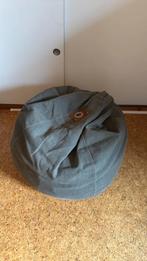 Te koop, legergroene zitzak, Ophalen, Zo goed als nieuw