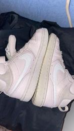 Nike meisjesschoenen – roze met wit, in perfecte staat, Kinderen en Baby's, Kinderkleding | Petten en Hoeden, Ophalen of Verzenden