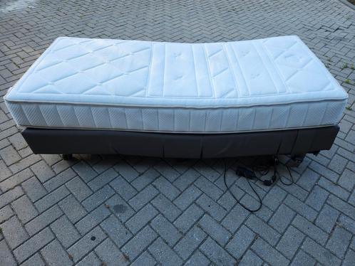 Auping hoog-laag, sta-op, electrisch, boxspring + matras, Huis en Inrichting, Slaapkamer | Matrassen en Bedbodems, Gebruikt, 90 cm