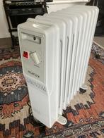 Olie gevulde radiator, nauwelijks gebruikt, Doe-het-zelf en Verbouw, Verwarming en Radiatoren, Ophalen, 30 tot 80 cm, Radiator