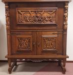 Drankkast, 100 tot 150 cm, Met deur(en), 100 tot 150 cm, Zo goed als nieuw