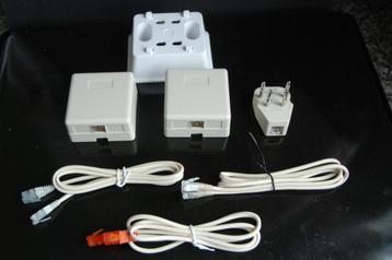 Internet ISDN ADSL contactdozen telefoonstekker muurbeugel beschikbaar voor biedingen