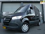Mercedes-Benz Sprinter 2.2 143pk, L1 H2, L1H2 , 3-Zits, Navi, Auto's, Bestelauto's, Gebruikt, Euro 6, Zwart, Bedrijf