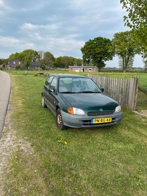 Toyota Starlet 1.3 16V 55KW 1996 Groen, Auto's, Toyota, Particulier, Starlet, Benzine, Hatchback, Handgeschakeld, Origineel Nederlands