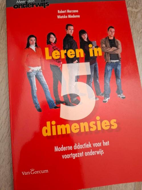 W. Miedema - Leren in vijf dimensies, Boeken, Wetenschap, Zo goed als nieuw, Sociale wetenschap, Ophalen of Verzenden