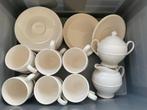 Wedgwood Windsor Servies-12 Kop en Schotels + roomstelletje, Antiek en Kunst, Ophalen