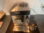 Defecte Siemens EQ.8 series 300 - voor de hobbyist!, Witgoed en Apparatuur, Afneembaar waterreservoir, Koffiemachine, Niet werkend