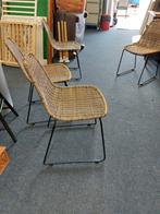 2x moderne variant vintage Rohe rotan  eetkamer stoel, Huis en Inrichting, Metaal, Zo goed als nieuw, Zwart, Ophalen